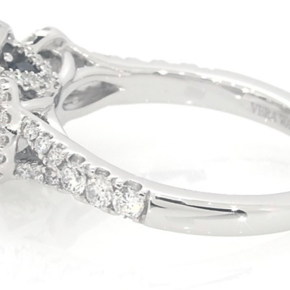 Vera Wang Wedding Ring - Picture 5 of 6